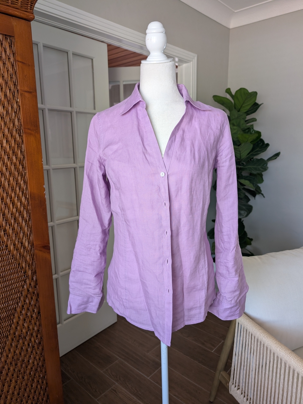 Brooks Brothers Women's Lavender Button-Down Linen Shirt Size 4